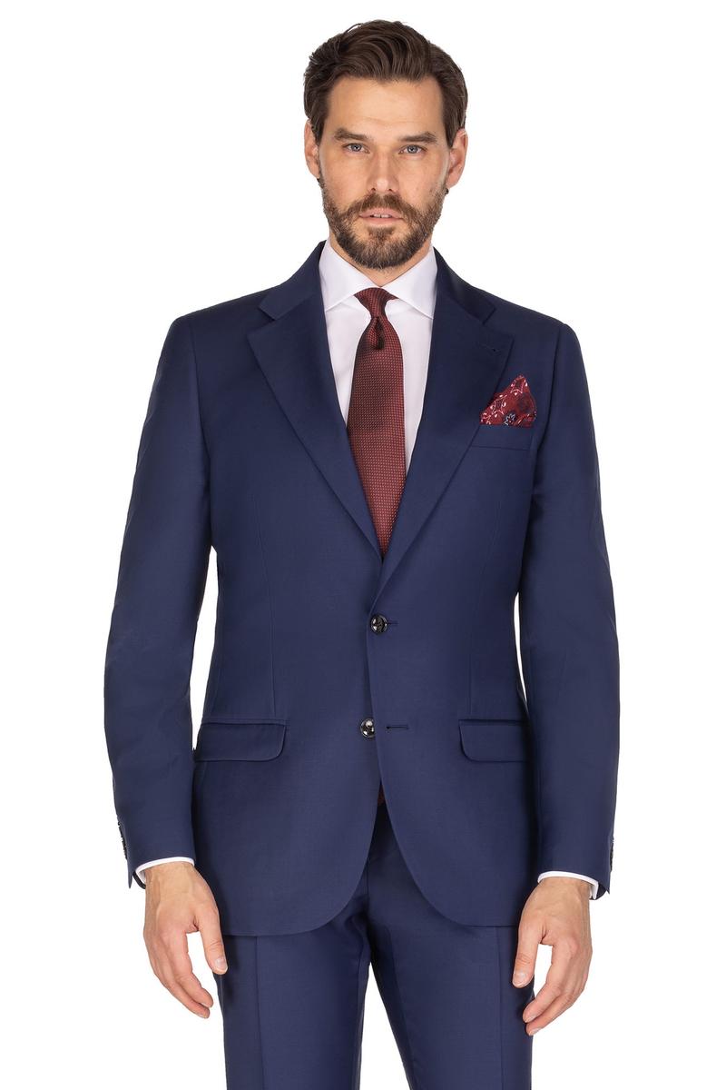 Najlepsze marki garniturów w Polsce