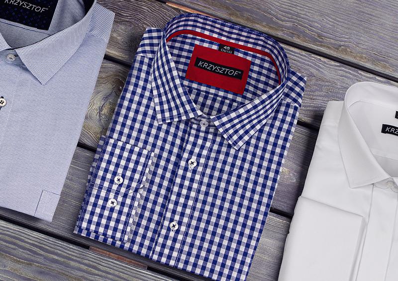 Jakie koszule najlepiej pasują do bordowych spodni męskich?