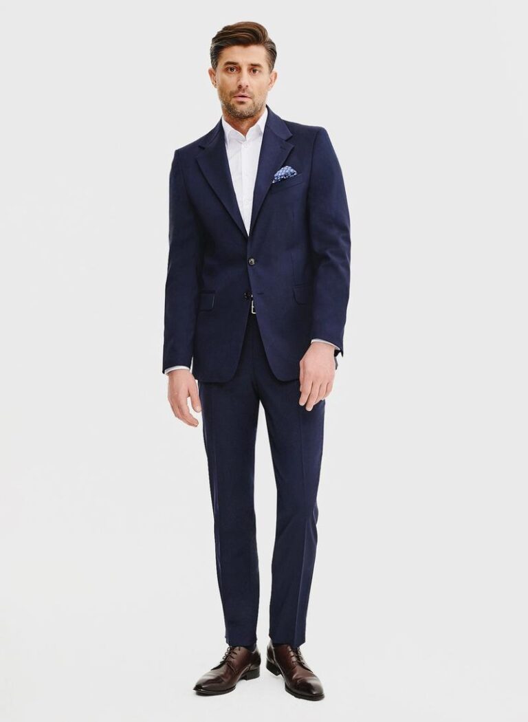 Sekrety idealnego stylu: jak wybrać dobry garnitur dla siebie