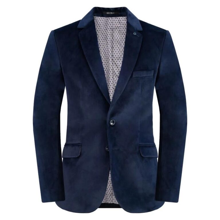 Wychowani w marynarce – dzwon serca, który nigdy nie milknie