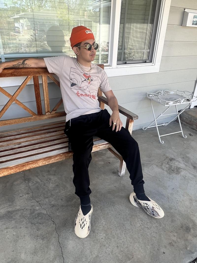 Stylowe zestawienia z Yeezy